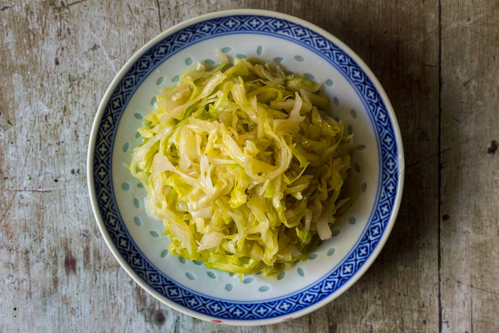 Cabbage salad with broth
