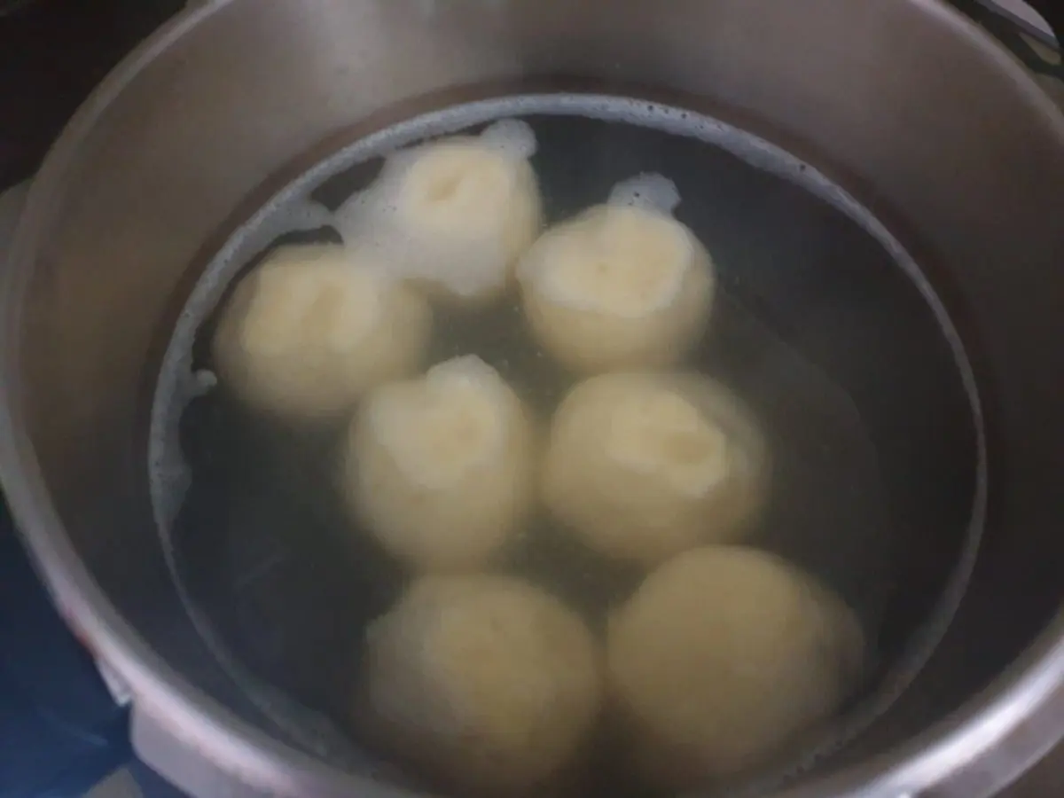 German Potato Dumplings Bavaria-style (&amp;#39;Bayerische Kartoffelknödel ...