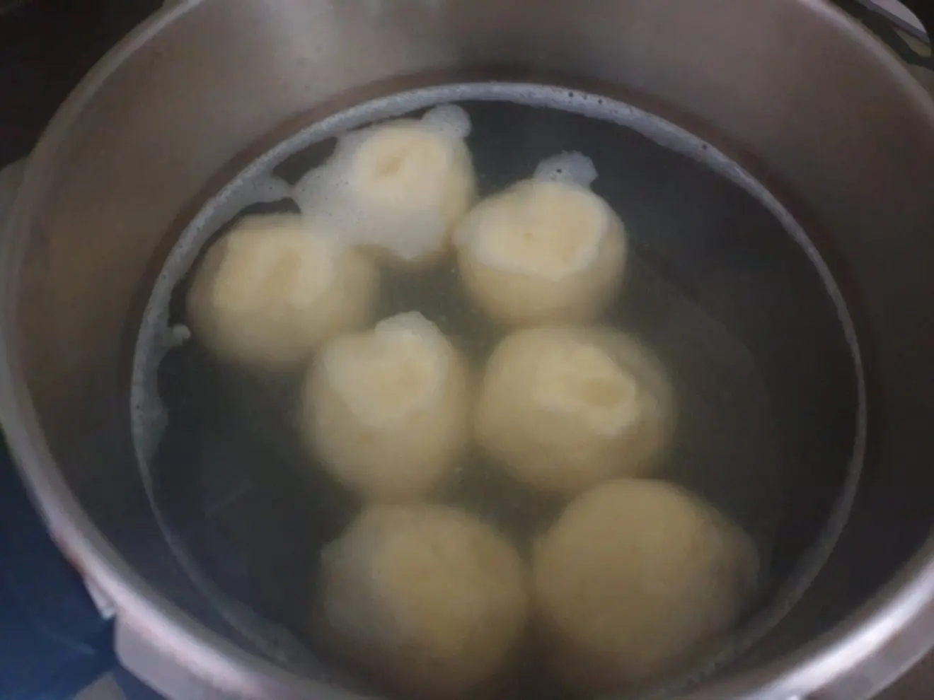 German Potato Dumplings Bavaria-style (&amp;#39;Bayerische Kartoffelknödel ...