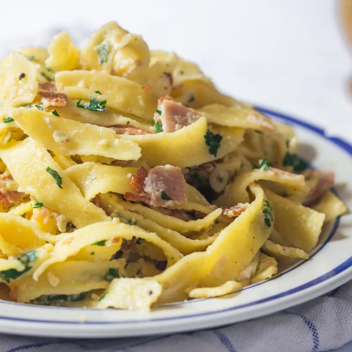 Ham and Egg Noodles ('Schinkennudeln')-image
