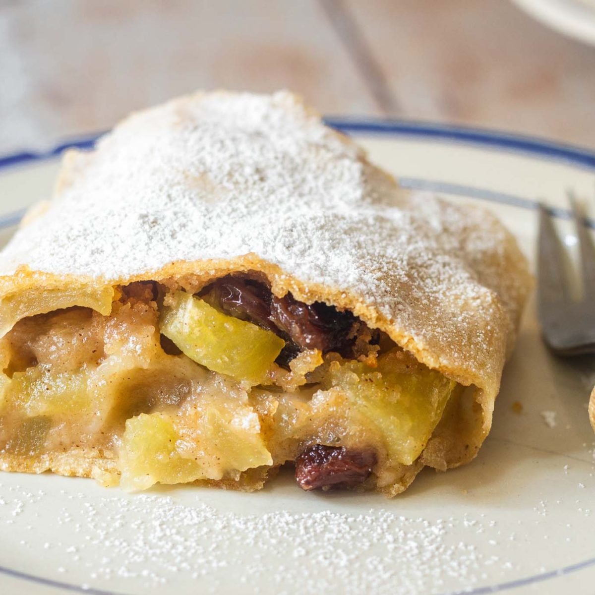 Apple Strudel ('Apfelstrudel')-image