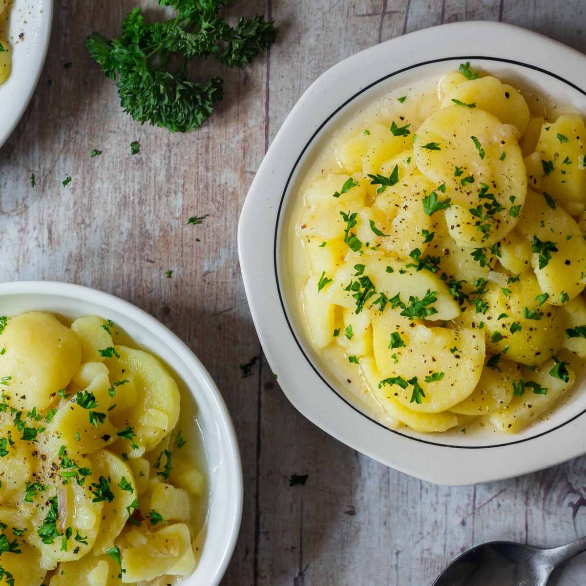 German potato salad Swabian style ('Schwäbischer Kartoffelsalat')