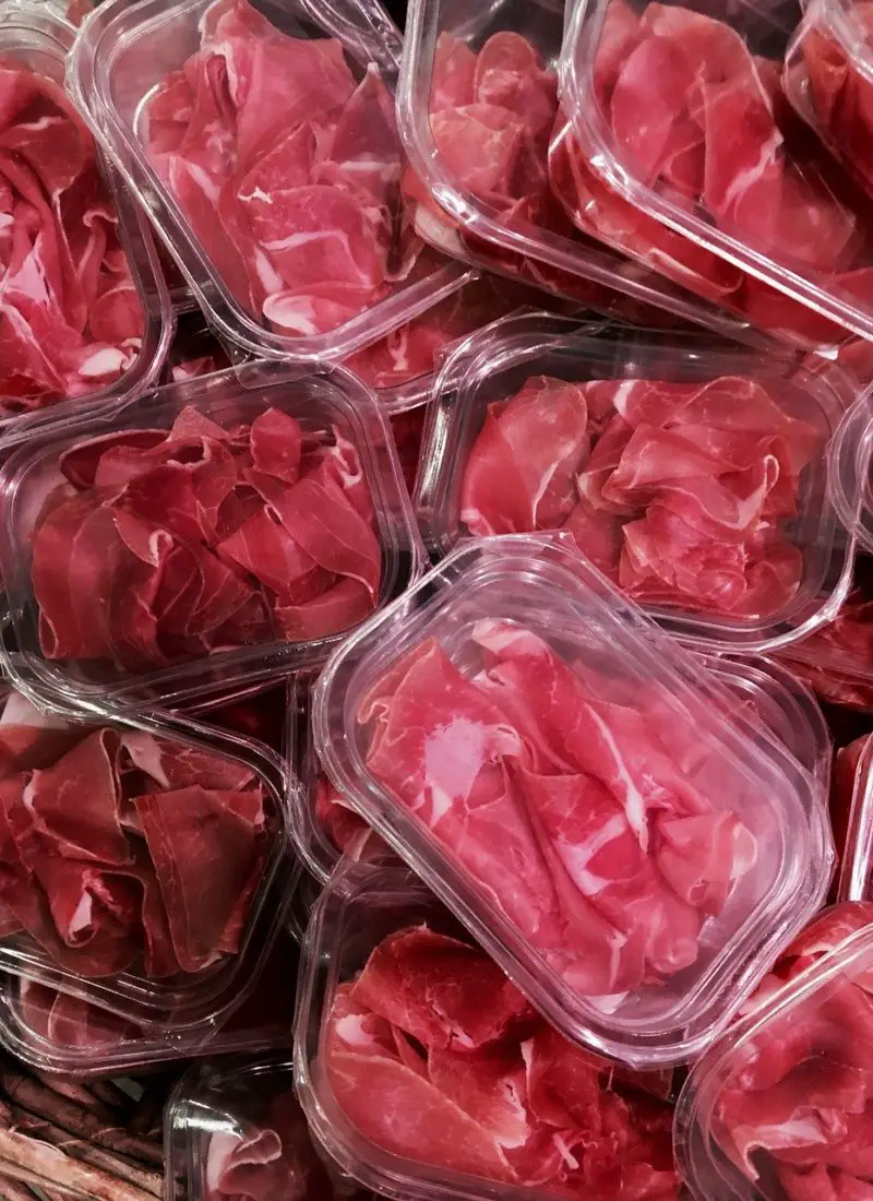 Rotten meat - A common food fraud
