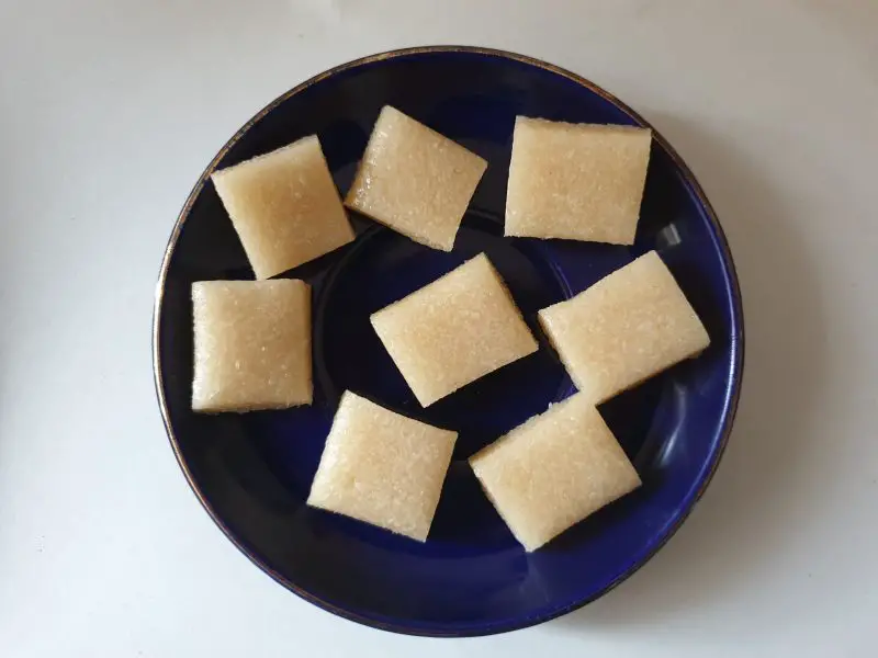 Coconut candy