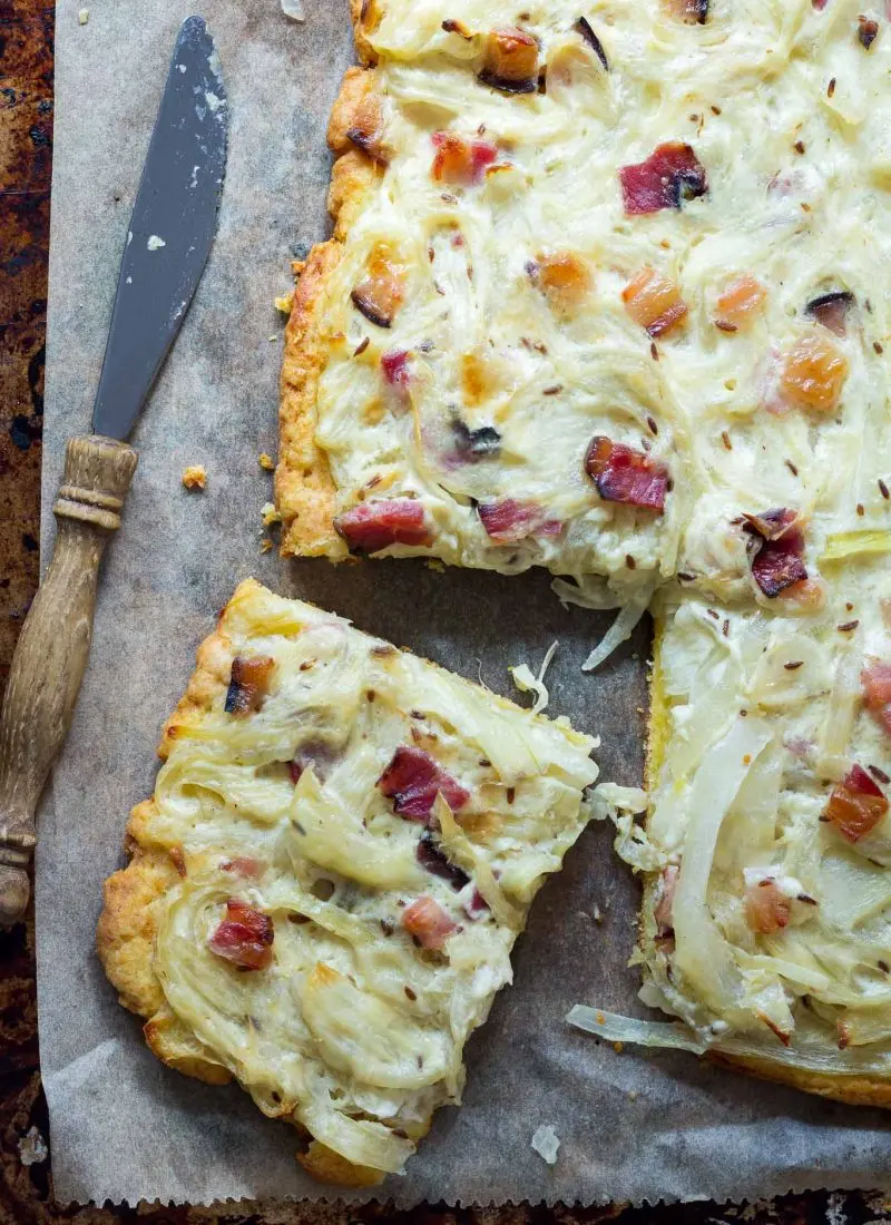 German onion cake