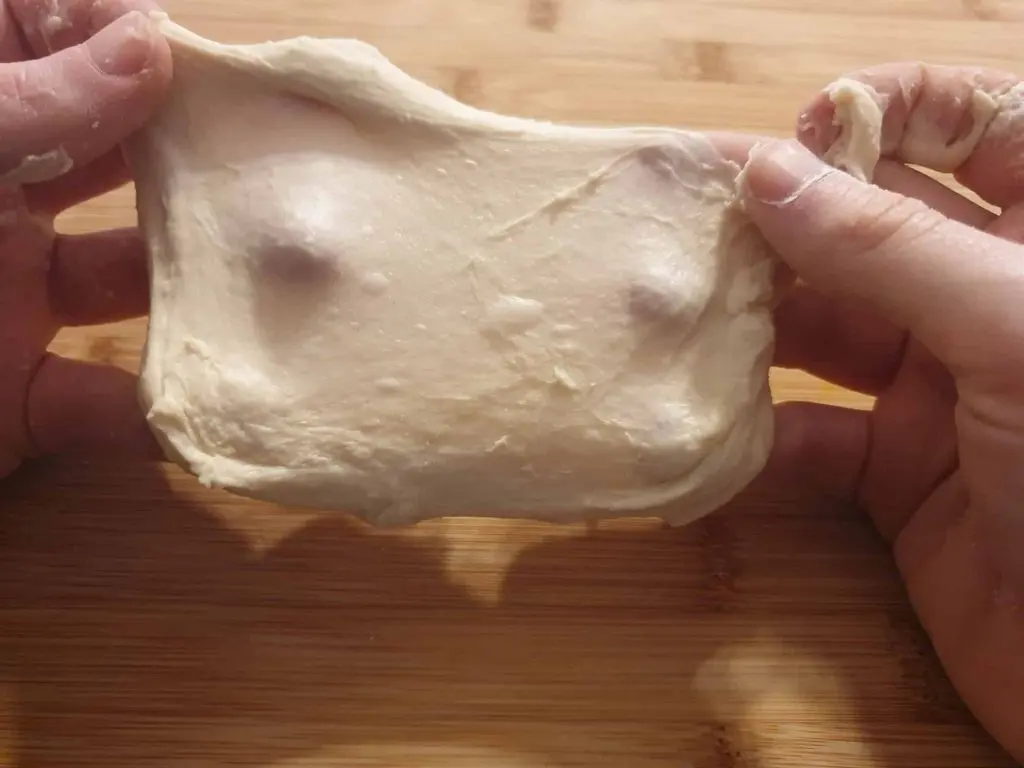 Windowpane test of kneaded dough