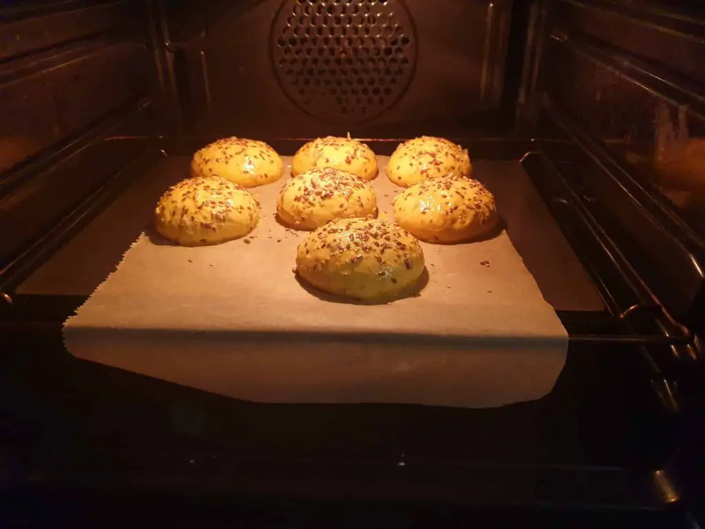 Bread rolls in oven