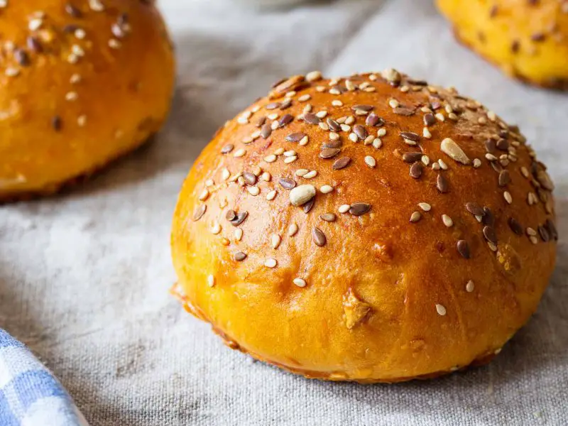 Carrot Bread Rolls