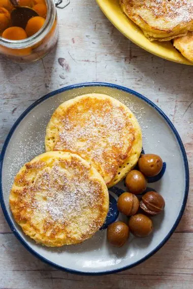 Liwanzen, Dalken, Yeast Pancakes