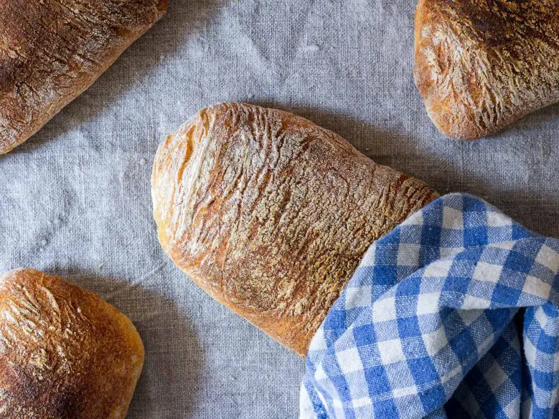 Ciabatta Rolls (Ciabattabrötchen)