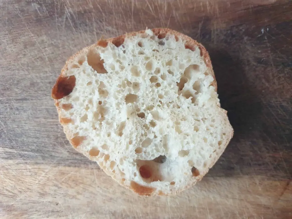 Crumbshot of Swabian spelt knauzen