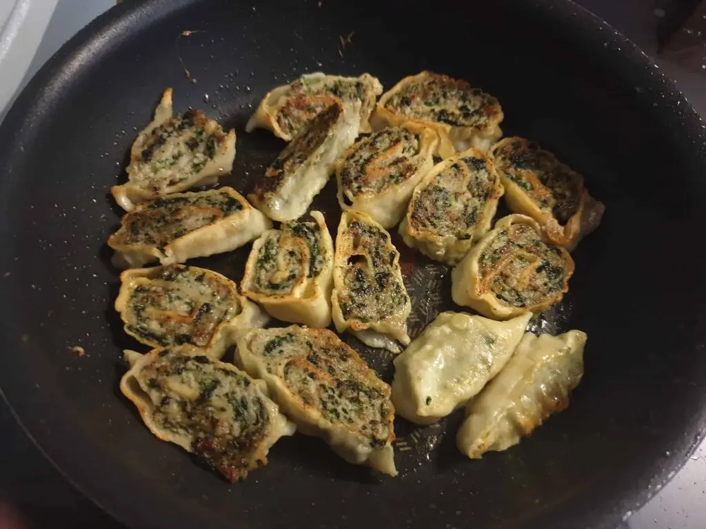 Stir-fried German Soup Dumplings with Egg (&amp;#39;Gebratene Maultaschen mit ...